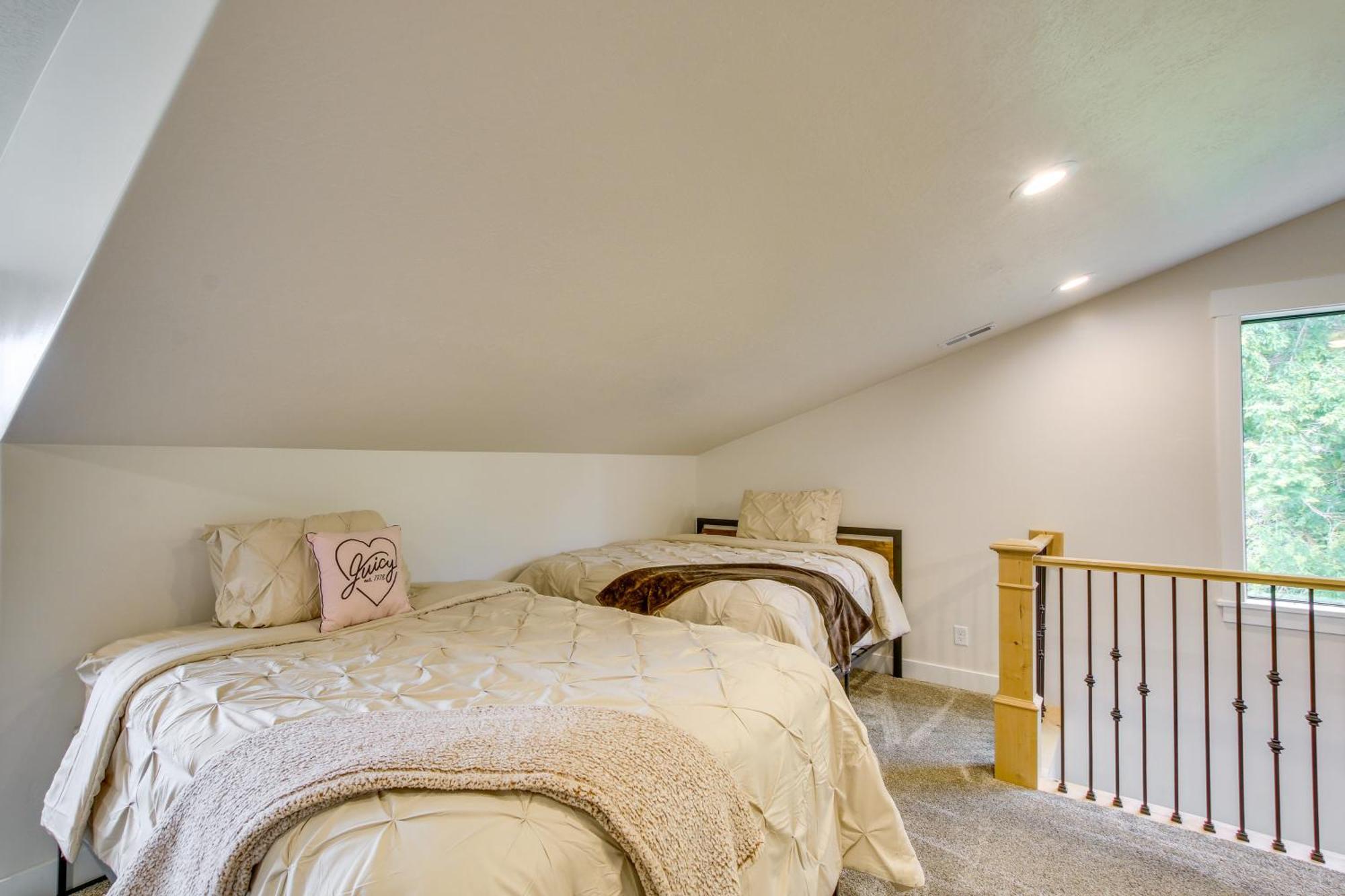 Spacious Idaho Home On Scenic Cub River! Preston Экстерьер фото